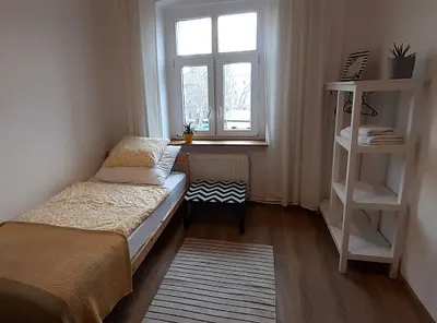 Hostel i Apartamenty Lemuria - noclegi w Legnicy w dobrej cenie